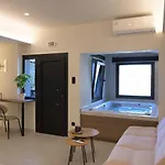 Lejlighed Frourio A4 Larissa